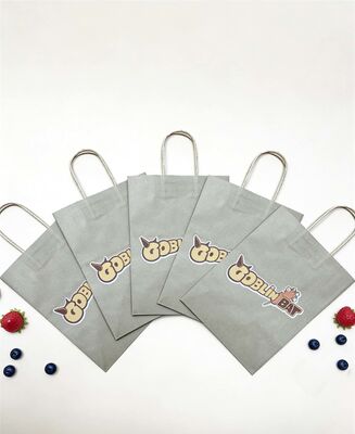 Customized Disposable Kraft Paper Twisted  Handle Bag Printing MOQ 50000 Pieces Take Away Bag