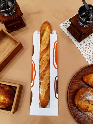 Window Flat Satchel Bag kraft bread bags with transparent window designed for bakery packaging and sustainable recycling