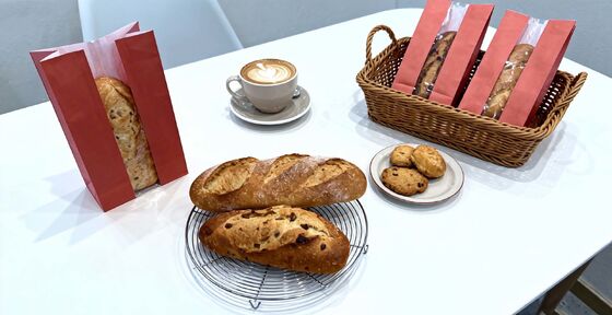 Customized Window SOS Kraft Paper Bag Stand Pouch With Tie Use For Baked Food