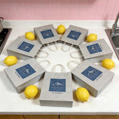 Custom Disposable Kraft Paper  Twisted  handle  Bag Printing MOQ 50000 Pieces Take Away Bag